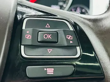 VOLKSWAGEN TOUAREG 2012 3.0D E5 4x4 Garantie 12 Luni Rate Av