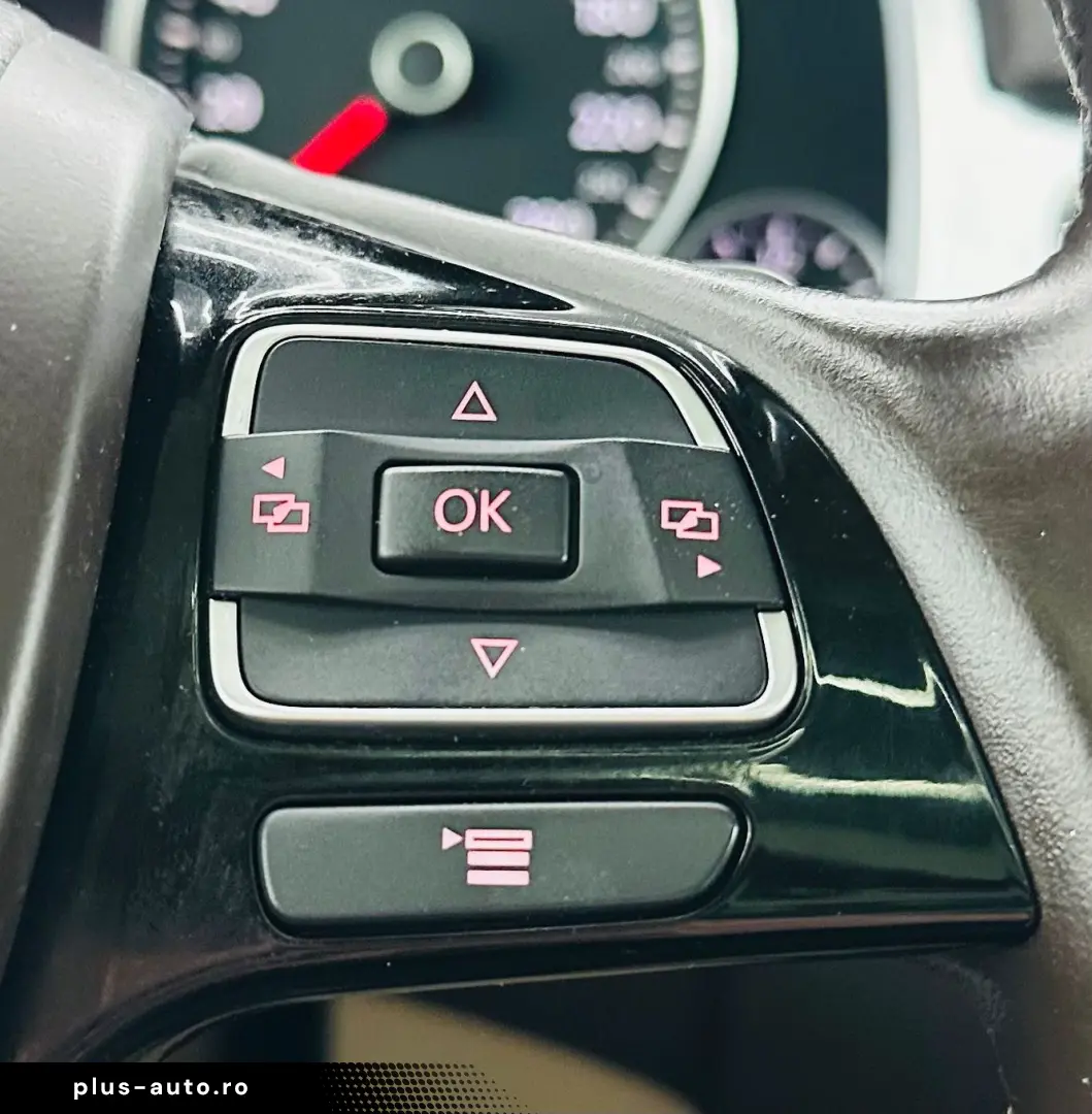 VOLKSWAGEN TOUAREG 2012 3.0D E5 4x4 Garantie 12 Luni Rate Av