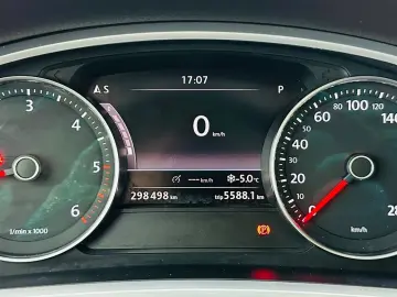 VOLKSWAGEN TOUAREG 2012 3.0D E5 4x4 Garantie 12 Luni Rate Av