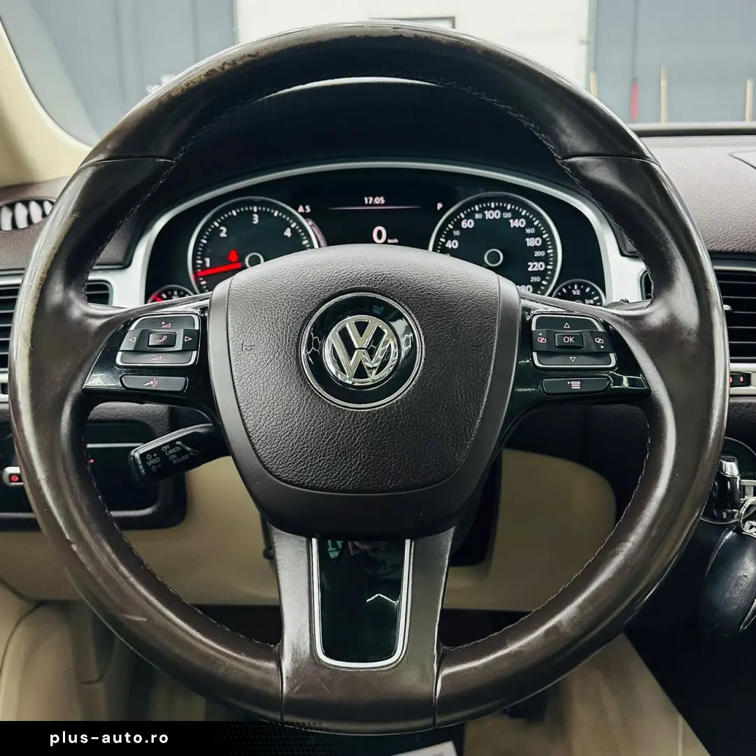 VOLKSWAGEN TOUAREG 2012 3.0D E5 4x4 Garantie 12 Luni Rate Av