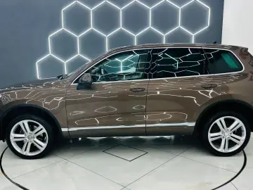 VOLKSWAGEN TOUAREG 2012 3.0D E5 4x4 Garantie 12 Luni Rate Av