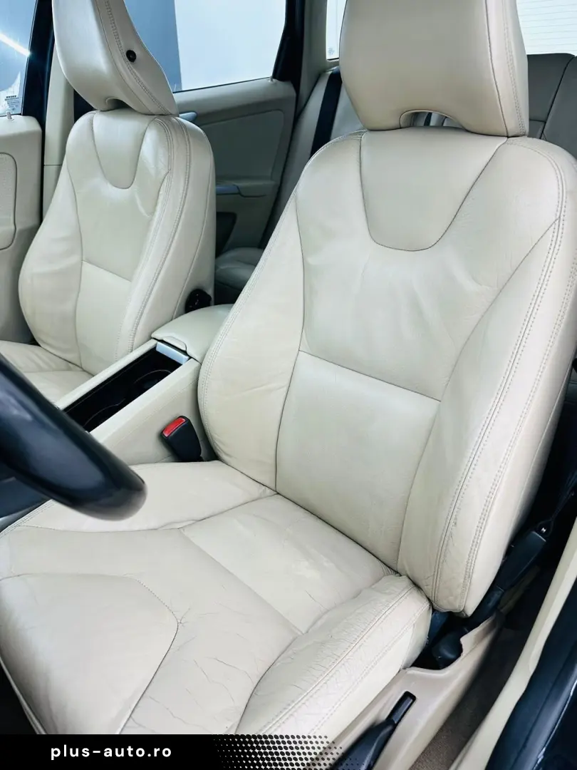 VOLVO Xc-60 2009 2.4D 4X4 Garantie 12 Luni Rate Avans 0 doar