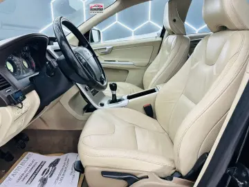 VOLVO Xc-60 2009 2.4D 4X4 Garantie 12 Luni Rate Avans 0 doar