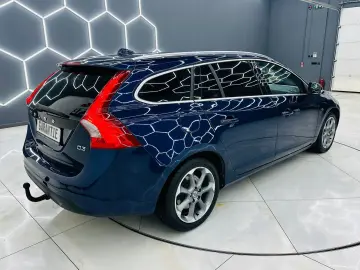 VOLVO V60 2013 2.0D E5 Garantie 12 Luni Rate Avans 0 Doar Cu