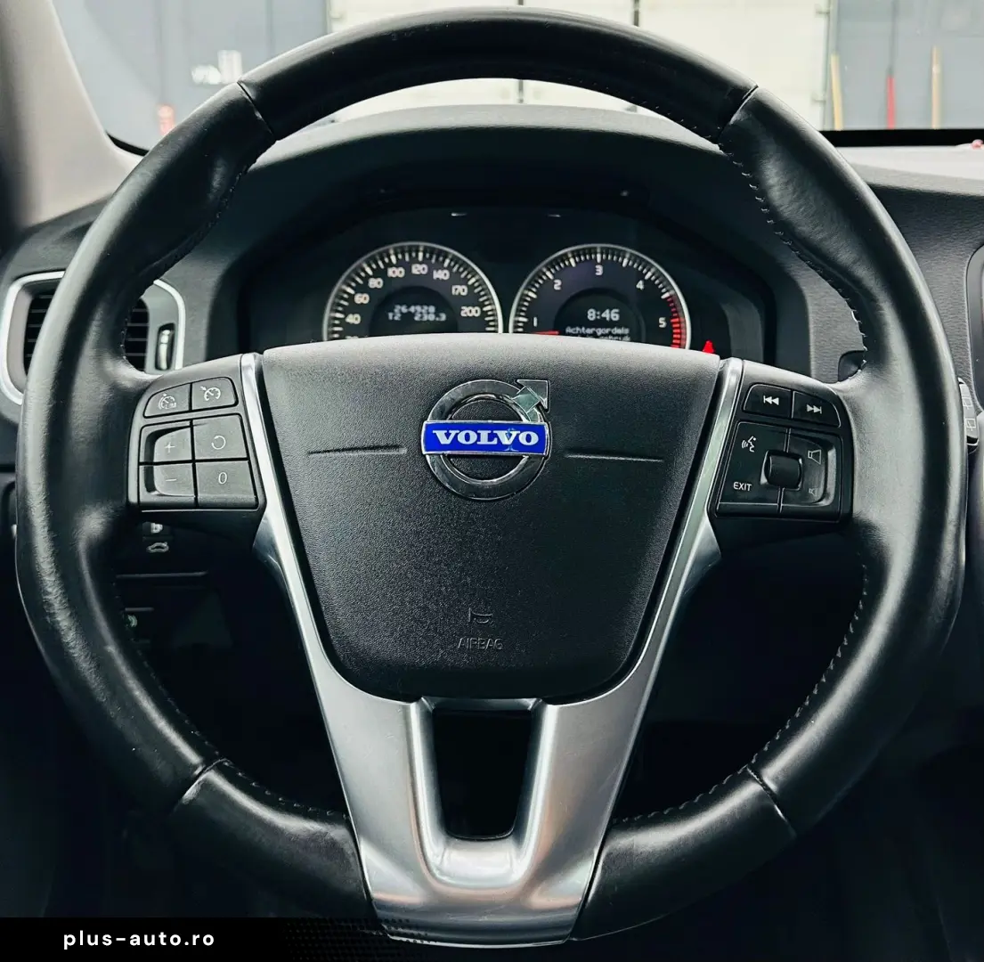 VOLVO V60 2013 2.0D E5 Garantie 12 Luni Rate Avans 0 Doar Cu