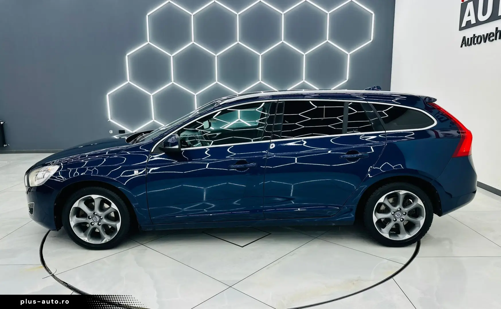 VOLVO V60 2013 2.0D E5 Garantie 12 Luni Rate Avans 0 Doar Cu