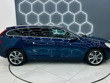 VOLVO V60 2013 2.0D E5 Garantie 12 Luni Rate Avans 0 Doar Cu