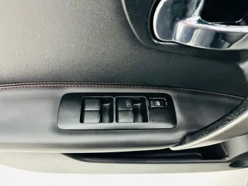 NISSAN Qashqai 2009 2.0D E4 Garantie 12 Luni Rate Avans 0 Do