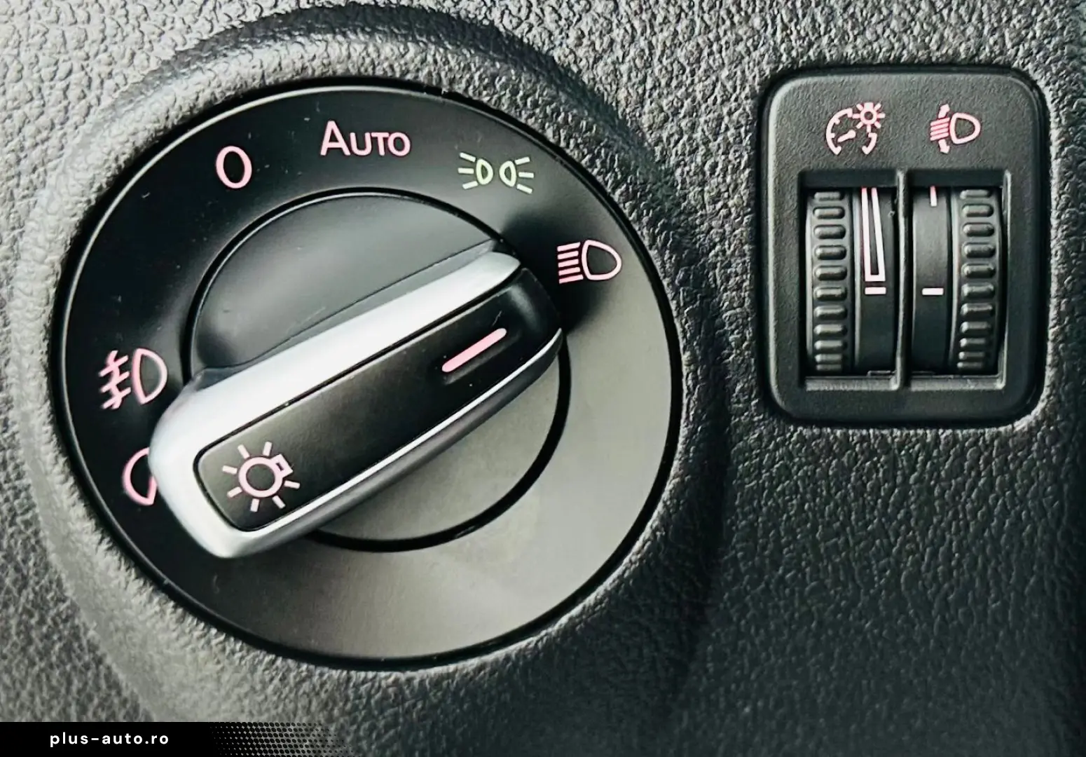 VOLKSWAGEN TIGUAN 2013 2.0D E5 Garantie 12 Luni Rate Avans 0