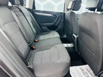 VOLKSWAGEN PASSAT 2011 1.6D E5 Garantie 12 Luni Rate Avans 0