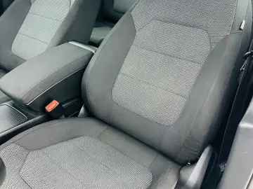 VOLKSWAGEN PASSAT 2011 1.6D E5 Garantie 12 Luni Rate Avans 0