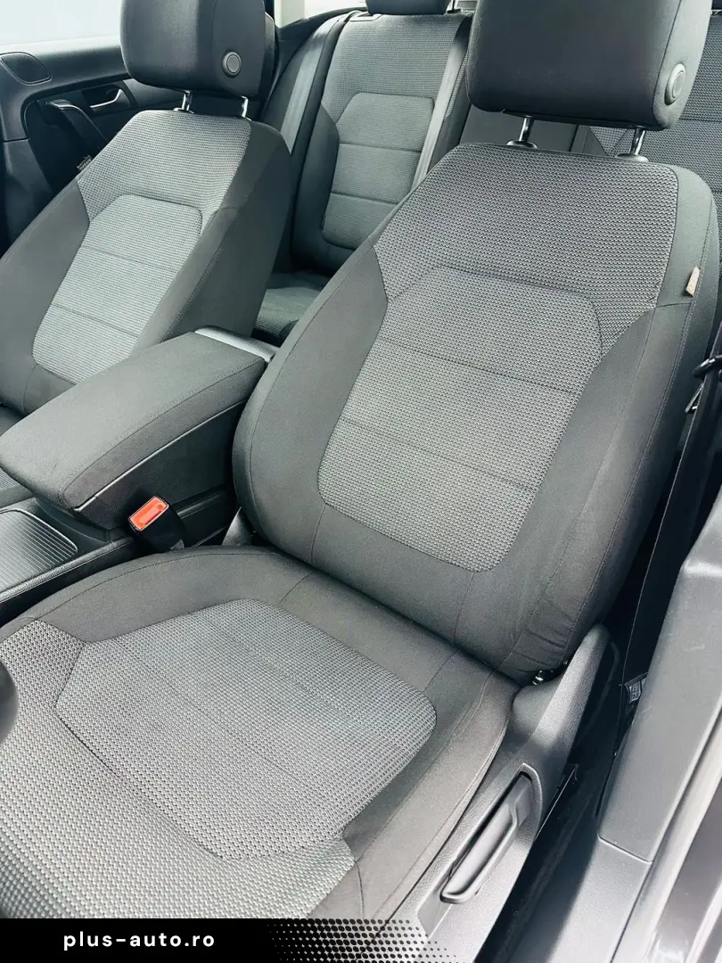 VOLKSWAGEN PASSAT 2011 1.6D E5 Garantie 12 Luni Rate Avans 0