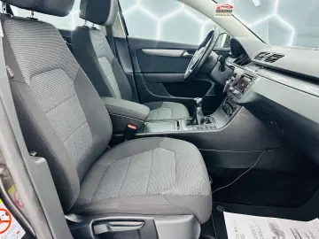 VOLKSWAGEN PASSAT 2011 1.6D E5 Garantie 12 Luni Rate Avans 0