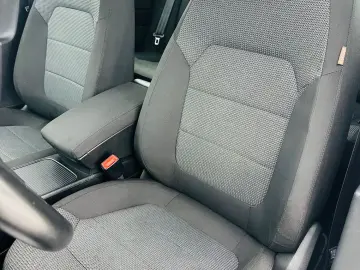 VOLKSWAGEN PASSAT 2011 1.6D E5 Garantie 12 Luni Rate Avans 0