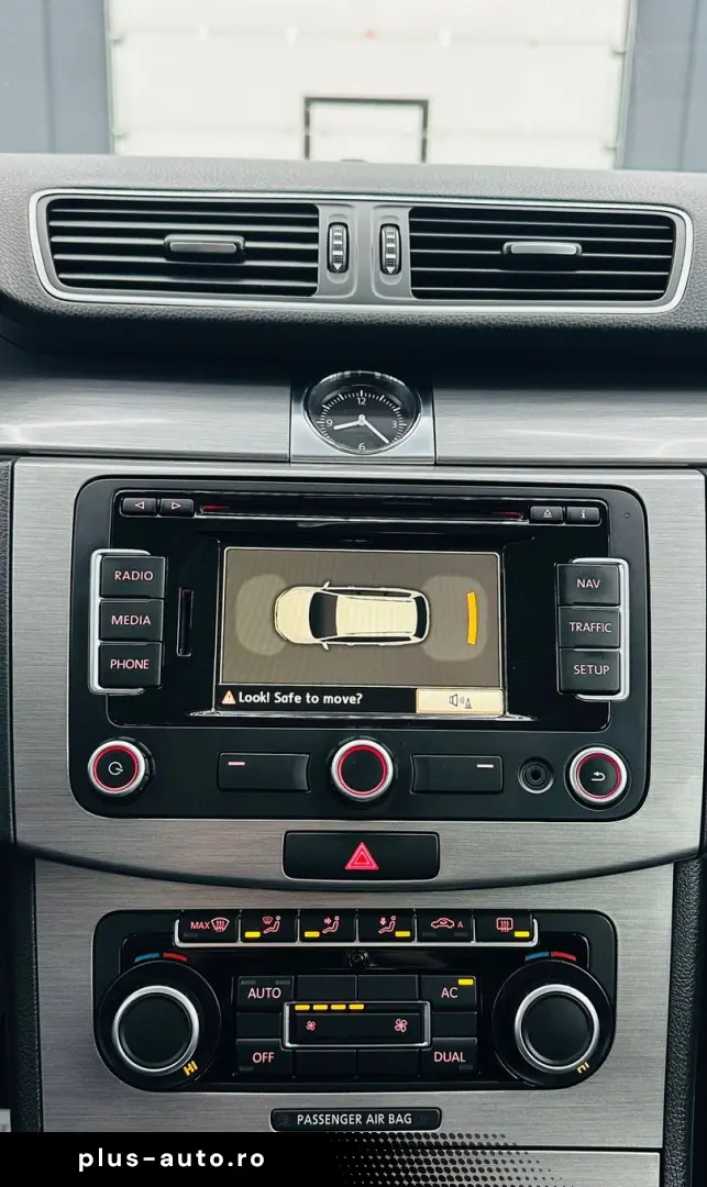 VOLKSWAGEN PASSAT 2011 1.6D E5 Garantie 12 Luni Rate Avans 0