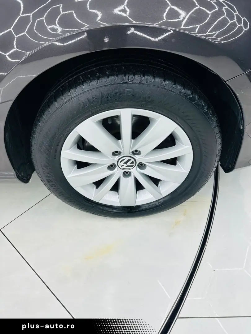 VOLKSWAGEN PASSAT 2011 1.6D E5 Garantie 12 Luni Rate Avans 0