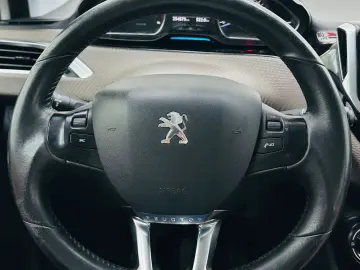 PEUGEOT 2008 2014 1.6D E5 GARANTIE 12 LUNI Rate Avans 0 Doar