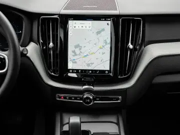 VOLVO XC60 R Design Recharge Plug-In Hybrid AWD T6 Twi