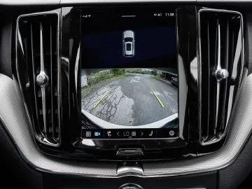 VOLVO XC60 R Design Recharge Plug-In Hybrid AWD T6 Twi