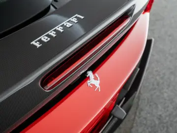 FERRARI SF90 Spider FERRARI SINGEN