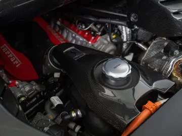 FERRARI SF90 Spider FERRARI SINGEN