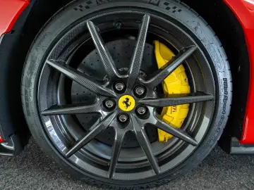 FERRARI SF90 Spider FERRARI SINGEN