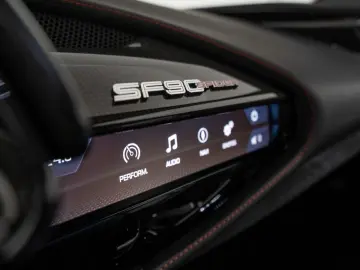 FERRARI SF90 Spider FERRARI SINGEN