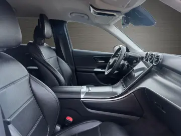 MERCEDES-BENZ GLC 300e 4Matic Avantgarde LED Kamera &hellip;