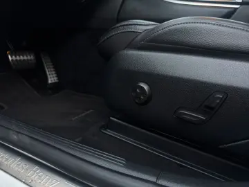 MERCEDES-BENZ GLC 300e 4Matic Avantgarde LED Kamera &hellip;