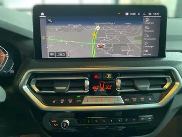 BMW X3 xDrive20i M SPORT PARKASSIST PL. LIVE COCKPIT