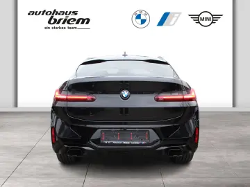 BMW X4 M40d 21  Pano HeadUp DrivingAProf Adaptives F