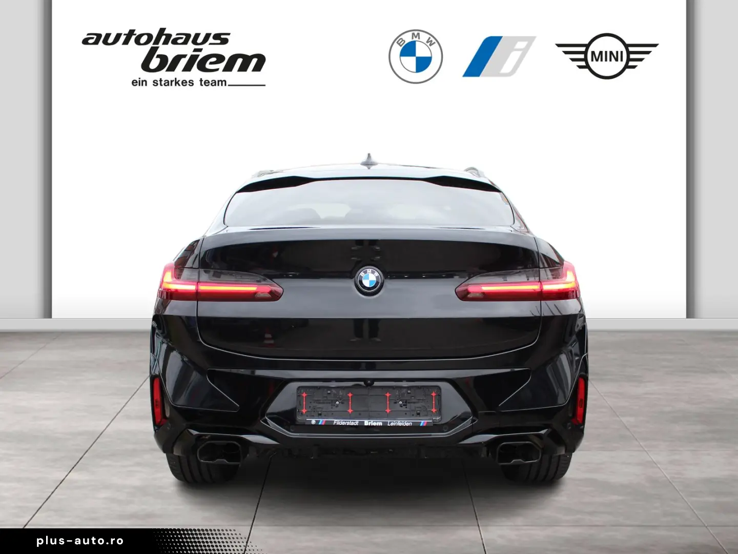 BMW X4 M40d 21  Pano HeadUp DrivingAProf Adaptives F