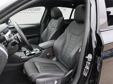 BMW X4 M40d 21  Pano HeadUp DrivingAProf Adaptives F