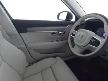 VOLVO V90 T6 AWD Core AHK behz.Fronts LED Navi DAB