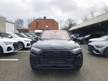 AUDI Q5 40 TDI qu S Line Pano Matrix Luft Bang Mass