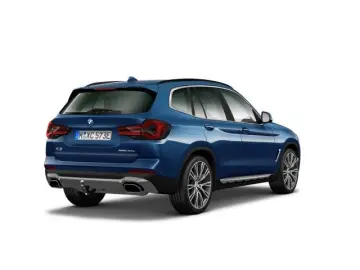 BMW X3 xDrive 30e A HUD AHK-klappbar AHK Navi Leder