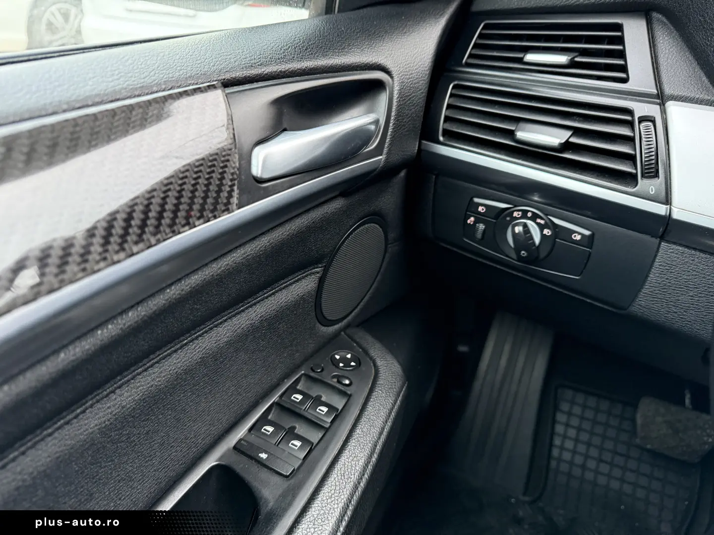 7000 e avans 7000e în rate