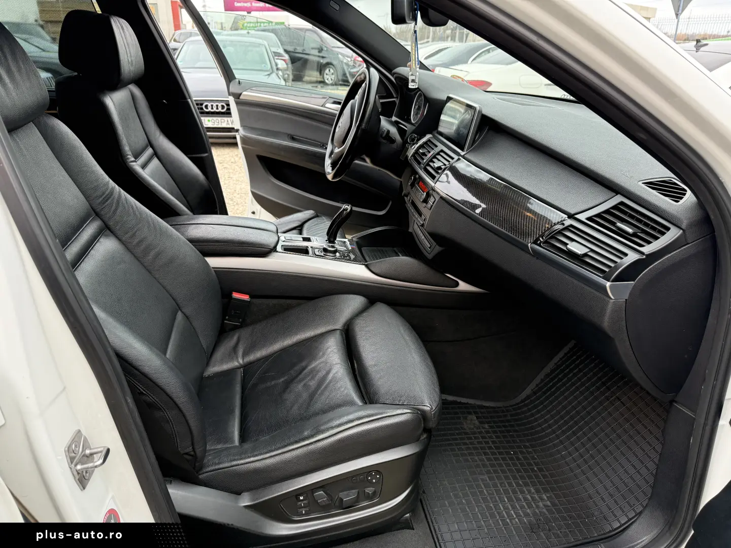 7000 e avans 7000e în rate