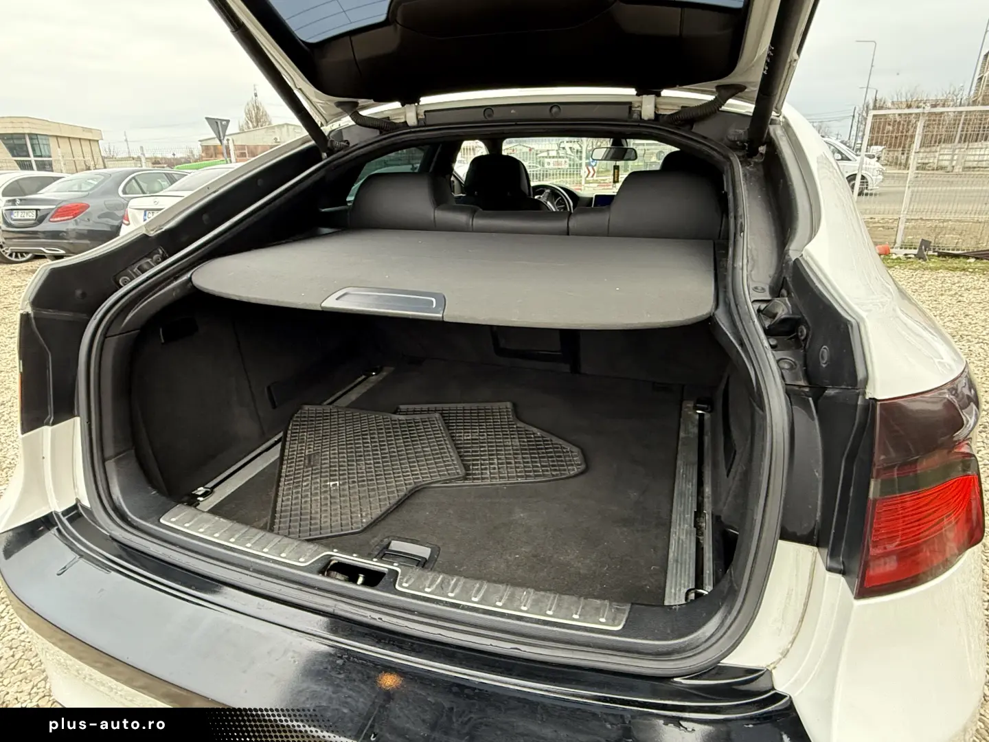 7000 e avans 7000e în rate