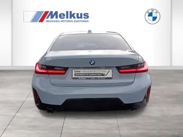 BMW 318i Limousine M Sportpaket DAB Tempomat Shz