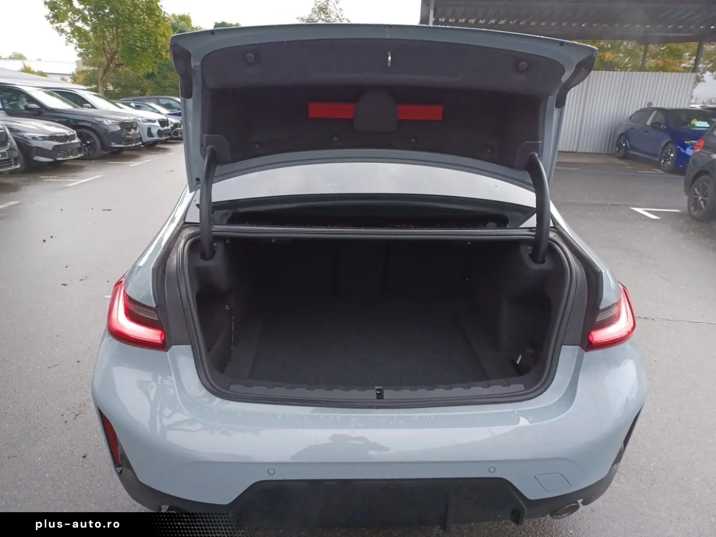 BMW 318i Limousine M Sportpaket DAB Tempomat Shz