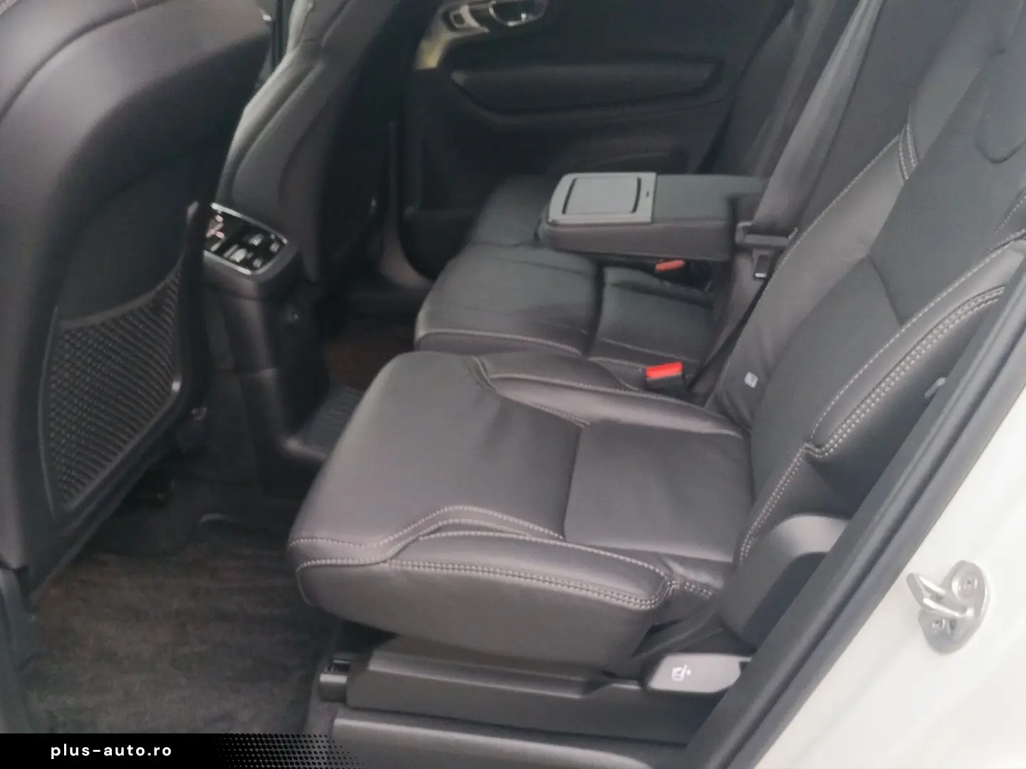 VOLVO XC90 T8 AWD UltraDark Massage Ventil AirSusp Bowers