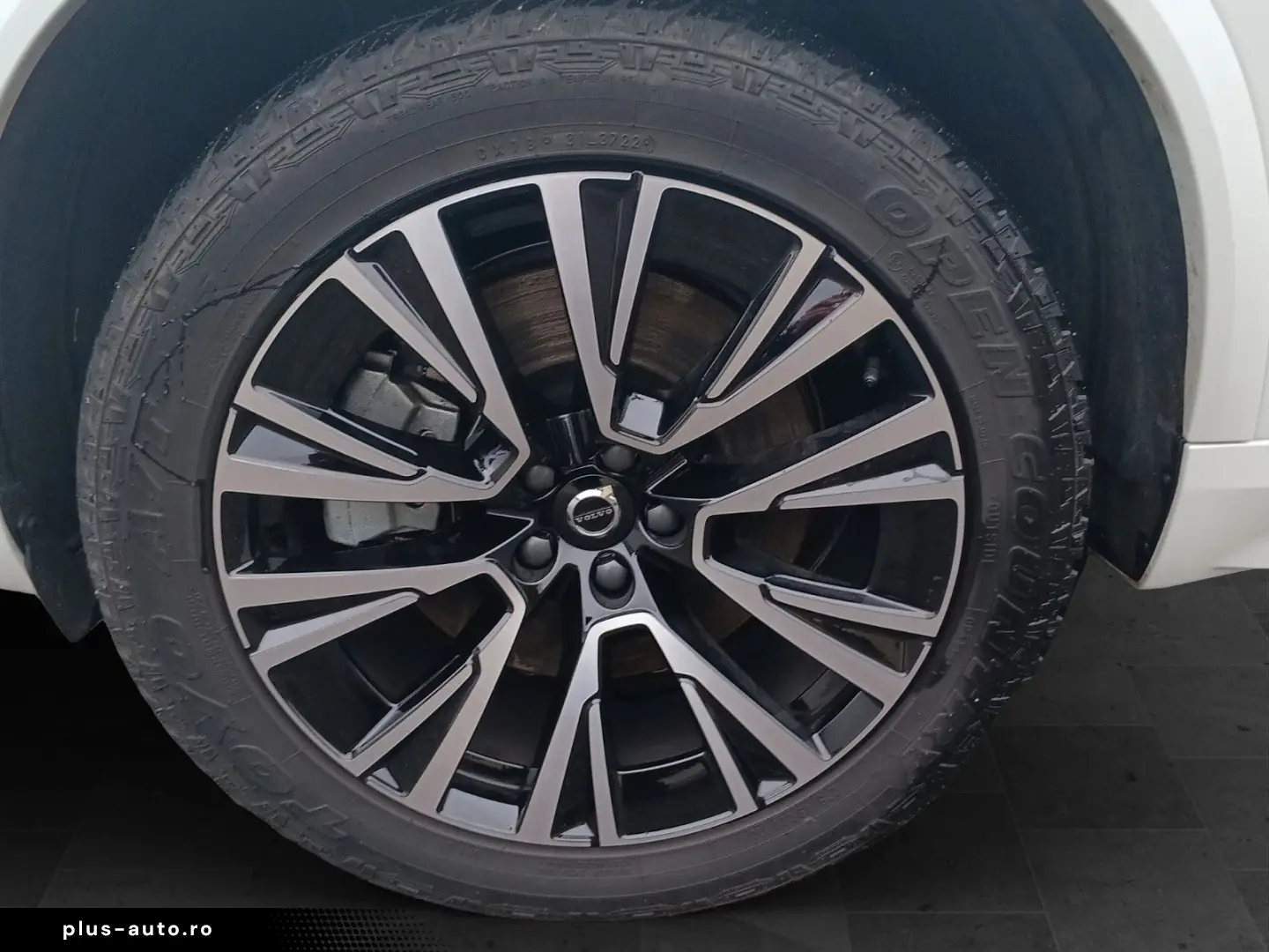 VOLVO XC90 T8 AWD UltraDark Massage Ventil AirSusp Bowers