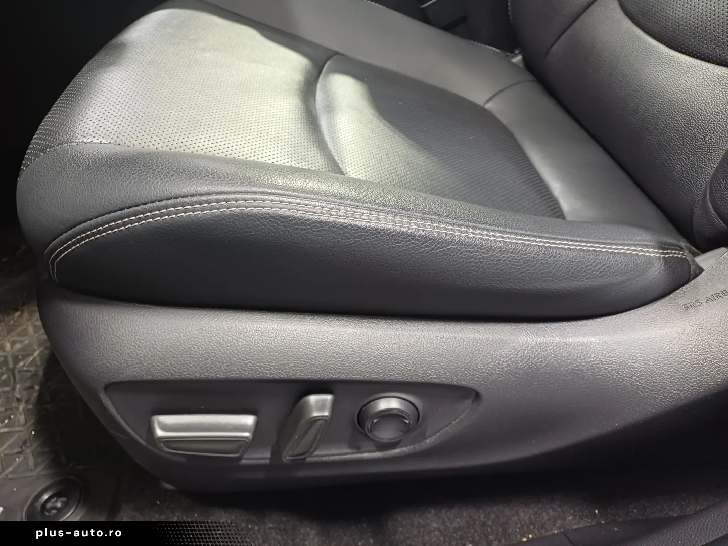 Toyota RAV4 2 5 Hybrid Luxury Premium AWD