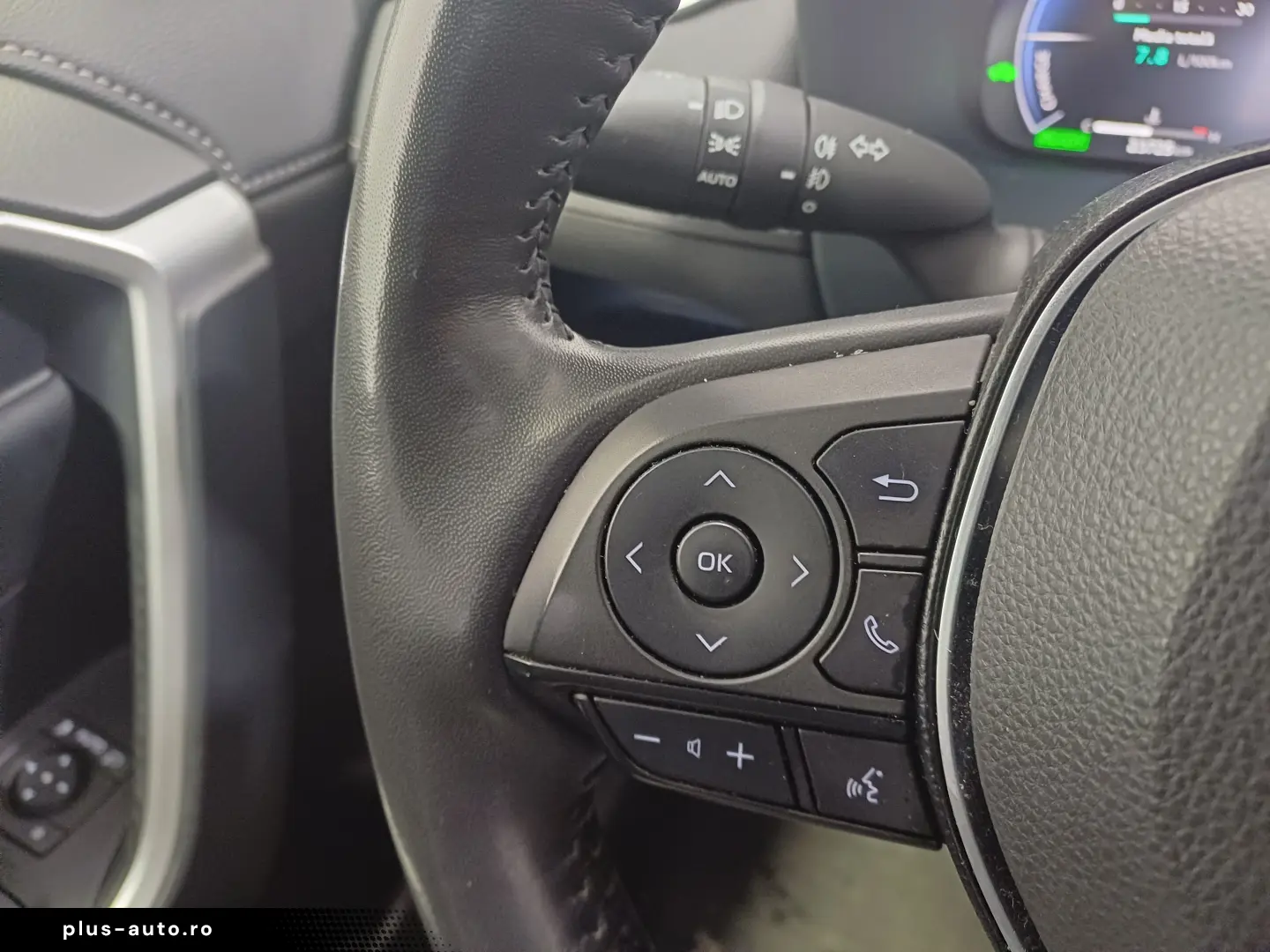 Toyota RAV4 2 5 Hybrid Luxury Premium AWD