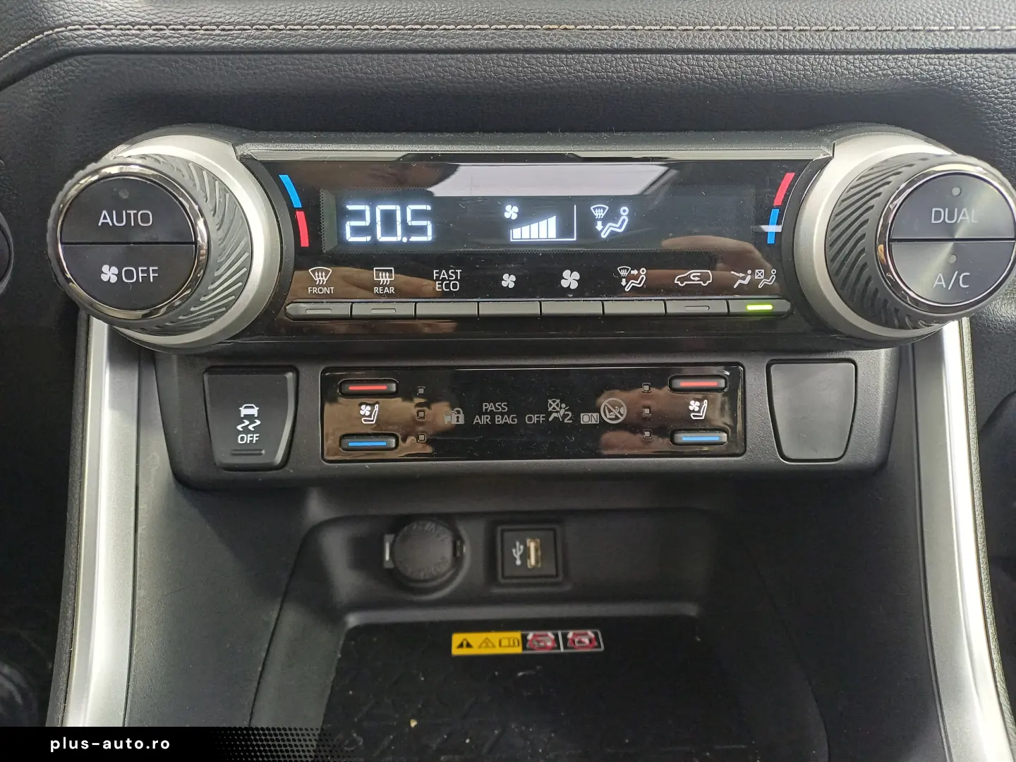 Toyota RAV4 2 5 Hybrid Luxury Premium AWD