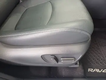 Toyota RAV4 2 5 Hybrid Luxury Premium AWD