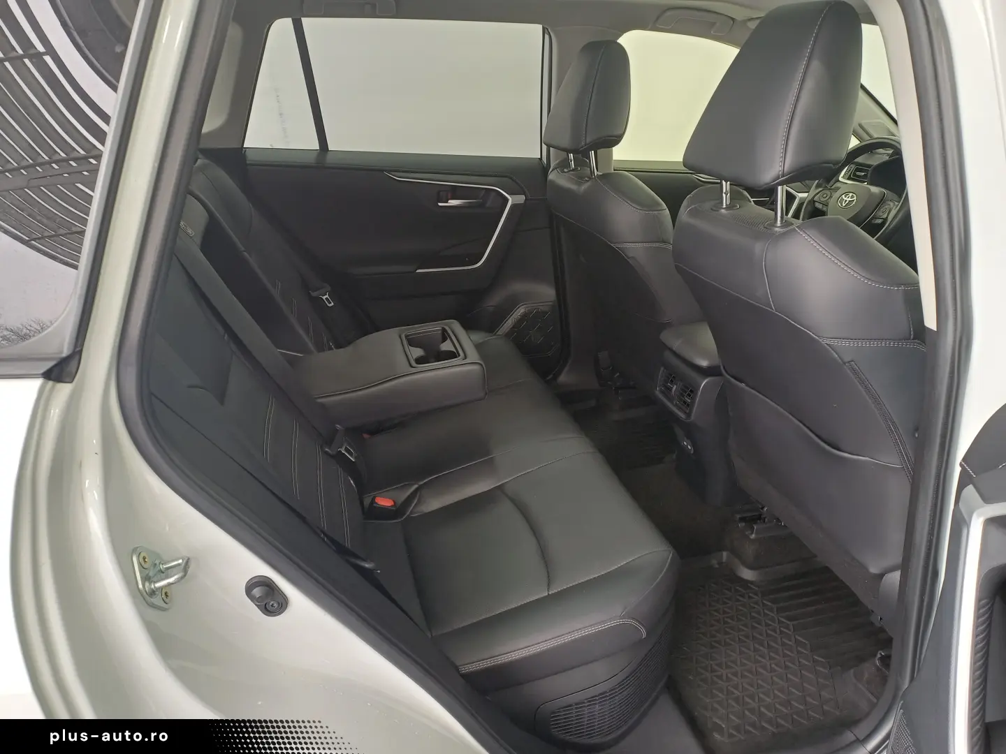 Toyota RAV4 2 5 Hybrid Luxury Premium AWD