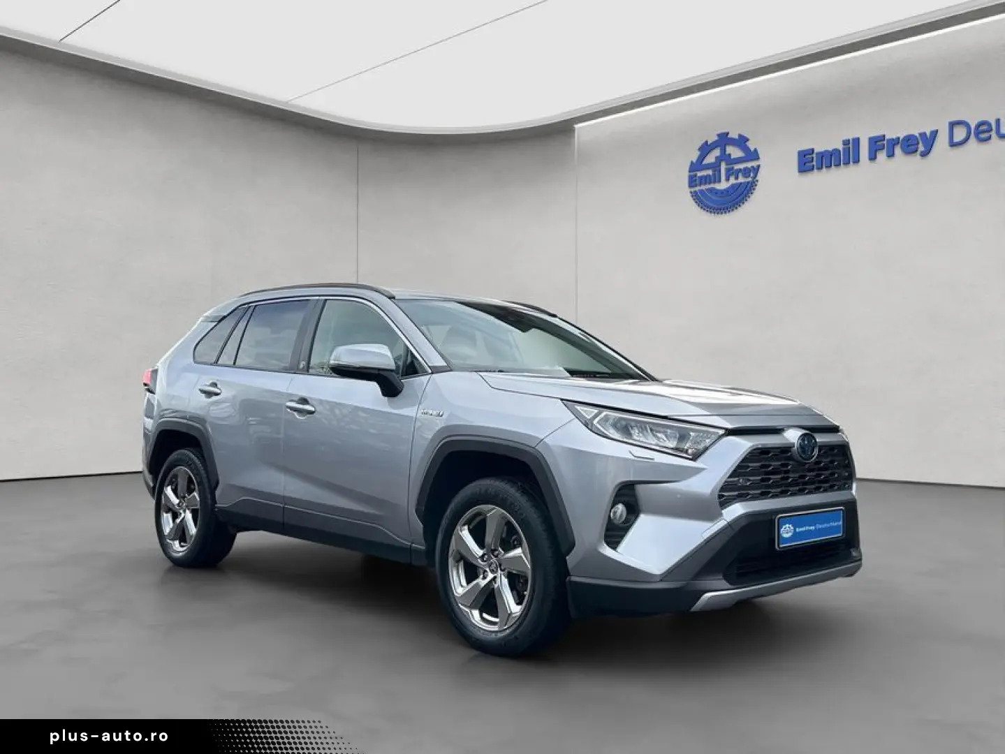 TOYOTA RAV 4 2.5 4x4 Hybrid Team Deutschland