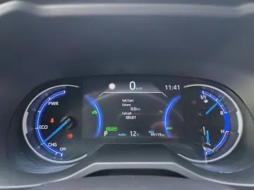 TOYOTA RAV 4 2.5 4x4 Hybrid Team Deutschland